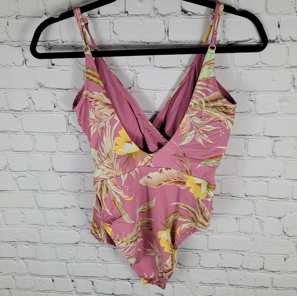 EVERYDAY SUNDAY | Sunset Mist floral one piece surplice highcut bathing swimsuit - Picture 2 of 8